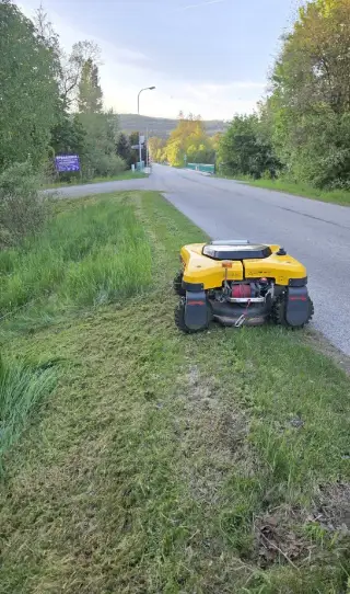 Svahová RC sekačka Spider crossliner