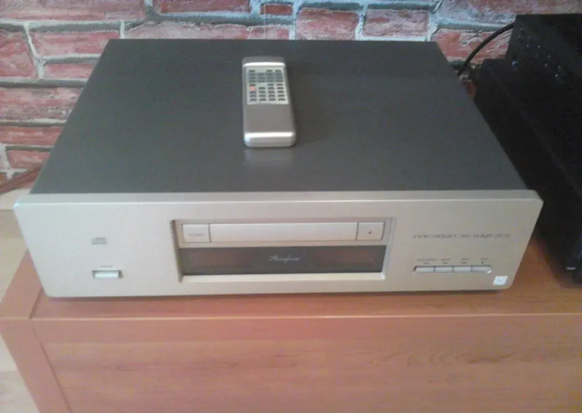 Accuphase DP 55/Casea