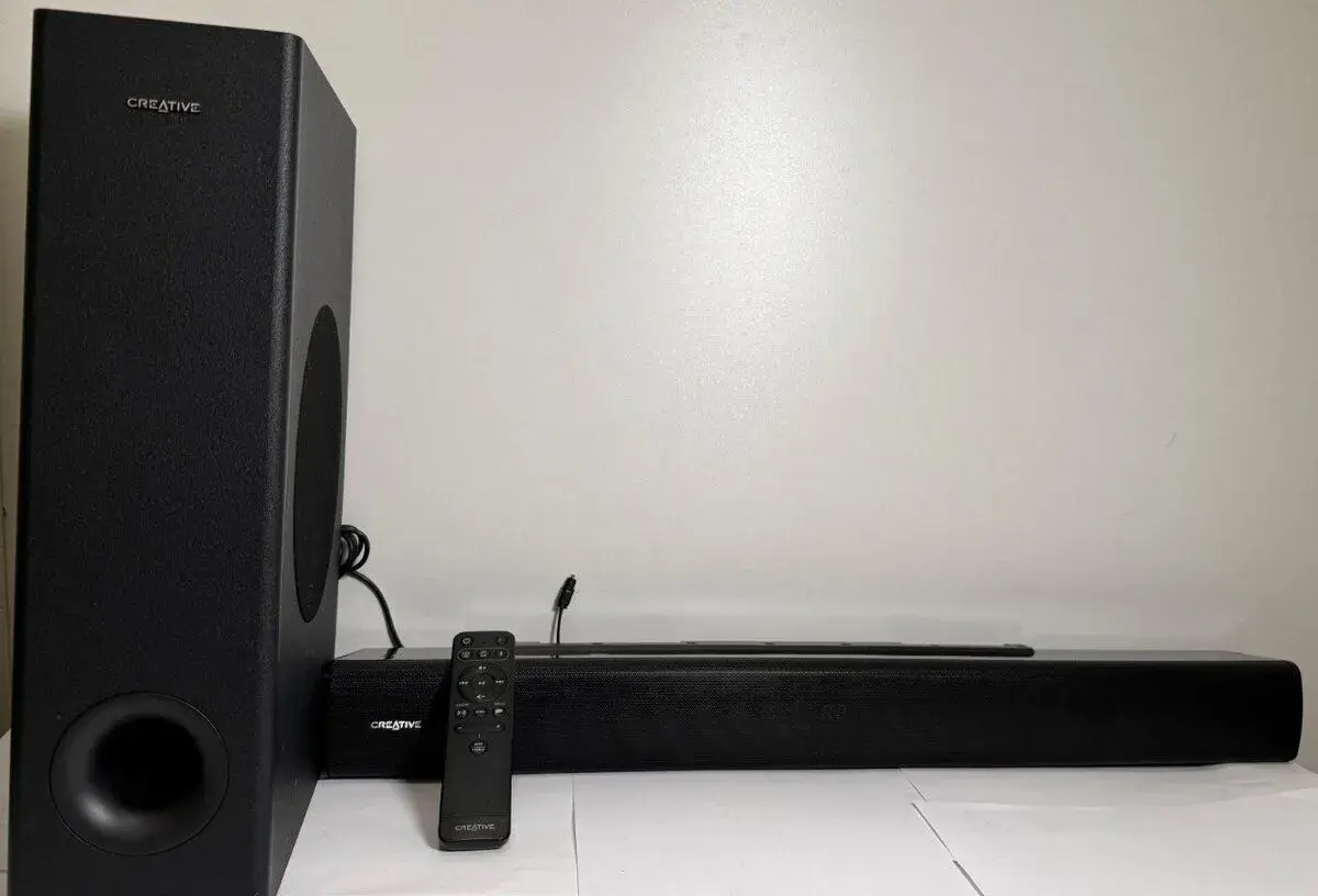 Soundbar Creative Stage V2