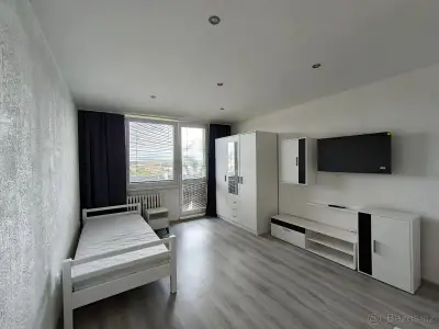 Pronájem garsonky – Holíč (SK), blízko Hodonína | 400