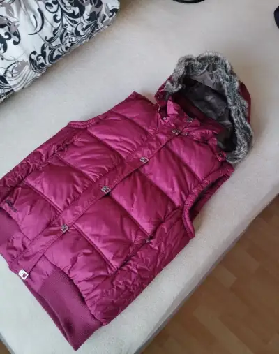 Zimní dámská sportovní vesta LOAP
