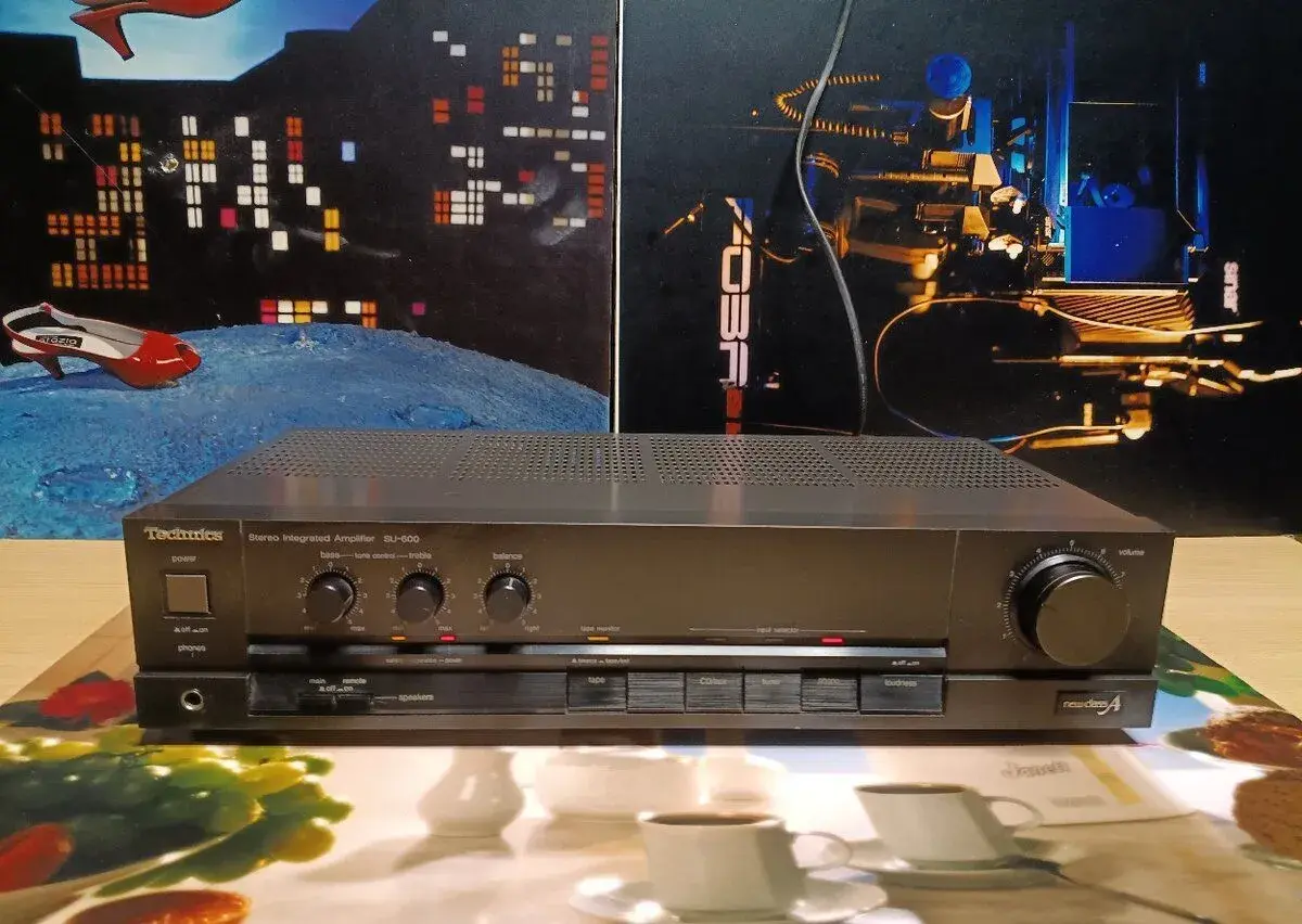 Technics SU-600 Stereo integrovaný zesilovače