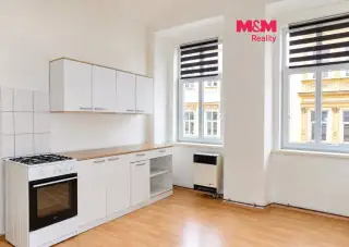 Pronájem bytu 2+1 v Teplicích, 50 m2, ul. U nádraží
