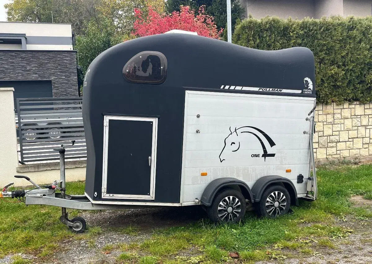 Přepravník Cheval Liberte Gold One -1300kg