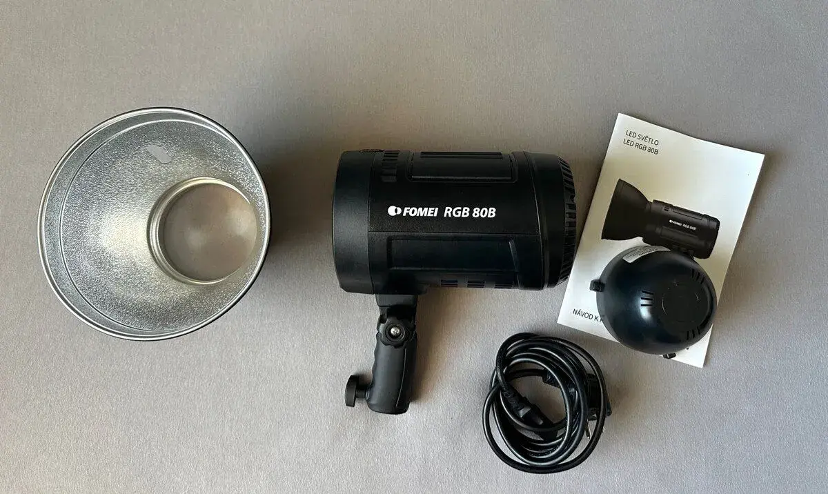 FOMEI LED RGB 80W Bowens - stav