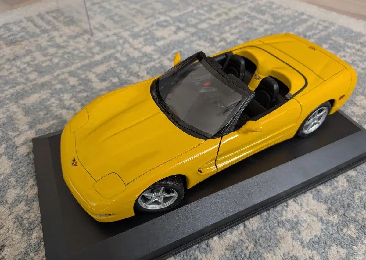 UTmodels - C5 Corvette convertible