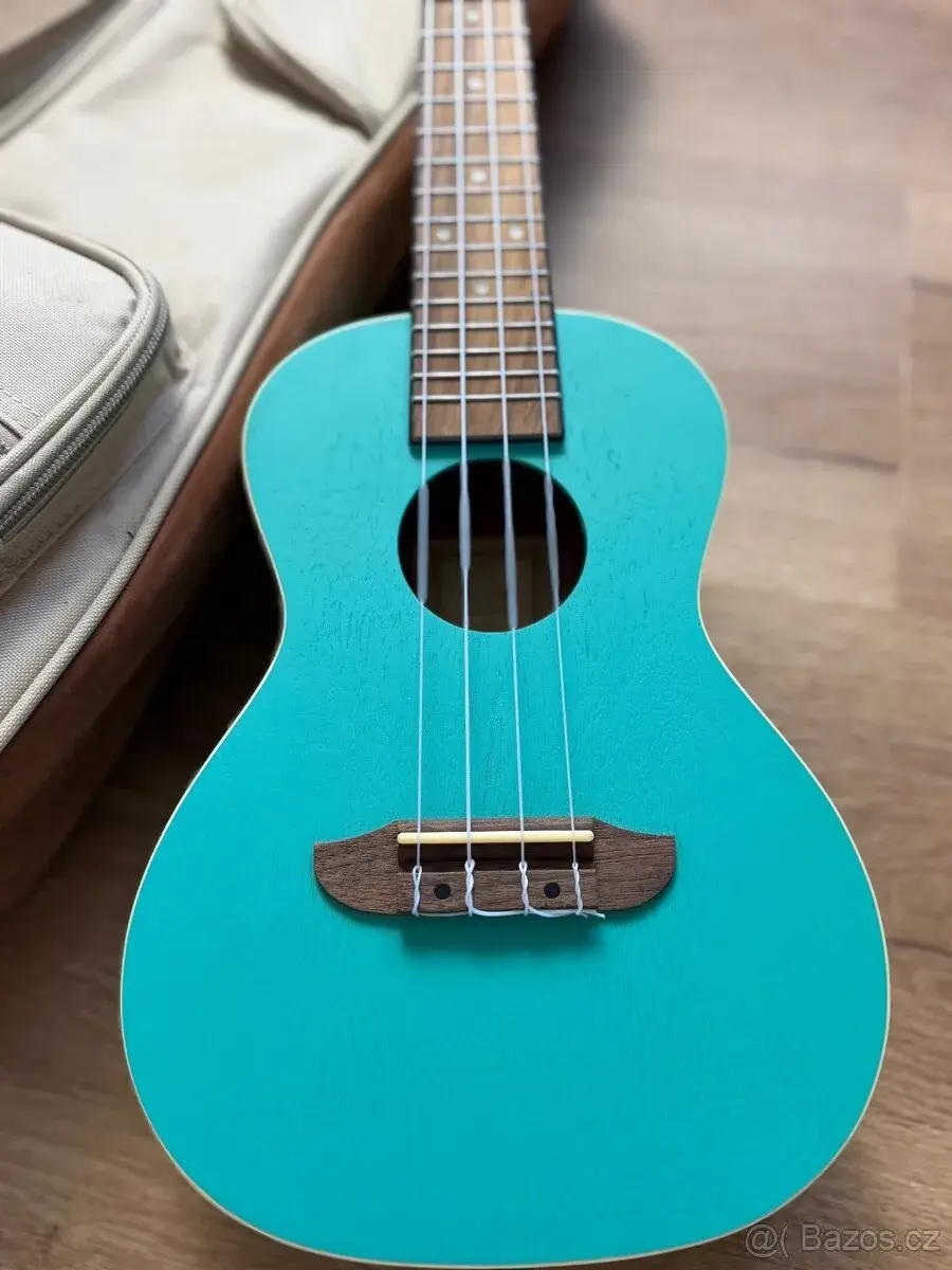 Tyrkysové ukulele