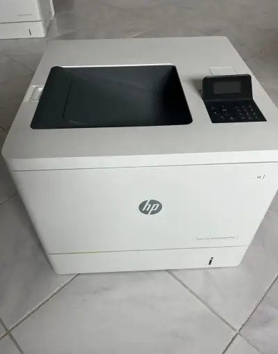 Tiskárna HP Color LaserJet M552