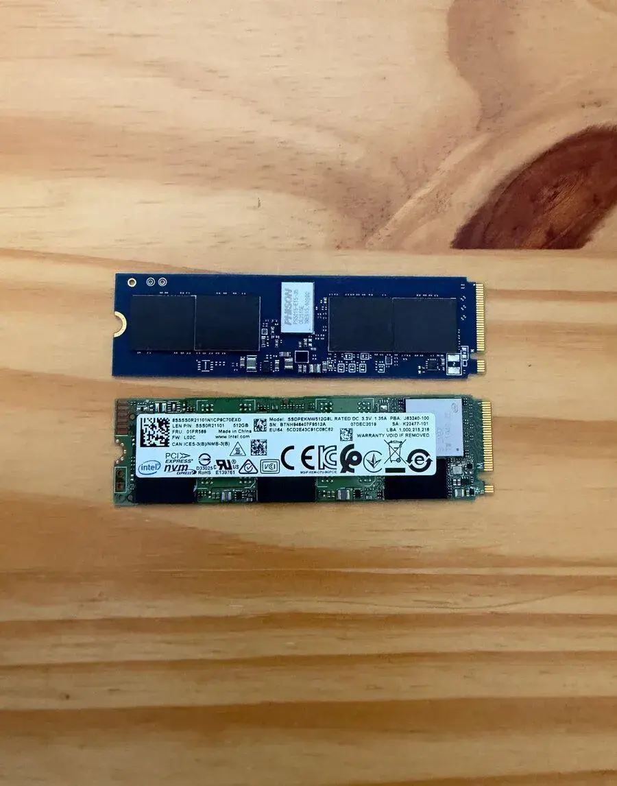 NVMe M.2 SSD - 512 GB (2 ks) a 256 GB (2 ks)