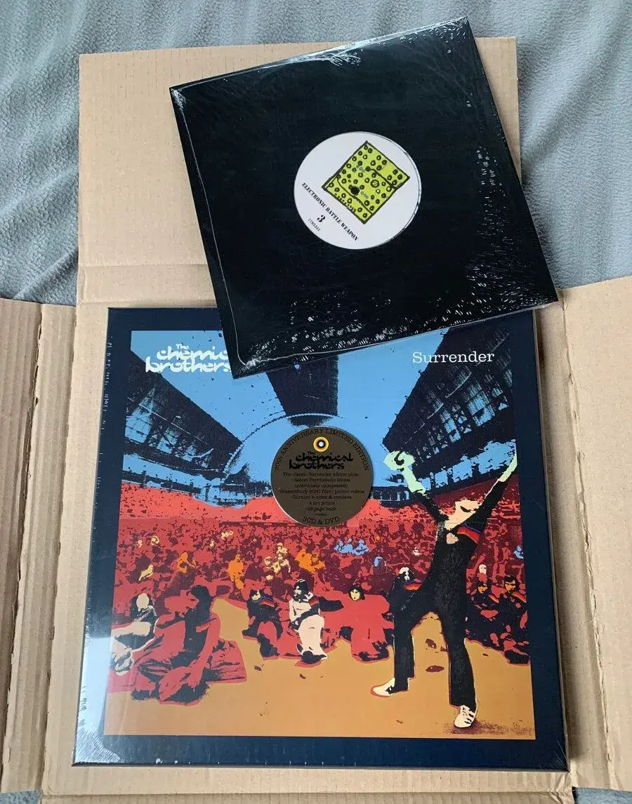 CD The Chemical Brothers - Surrender 20th Anni. Box Set