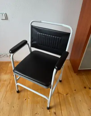 Toaletní židle