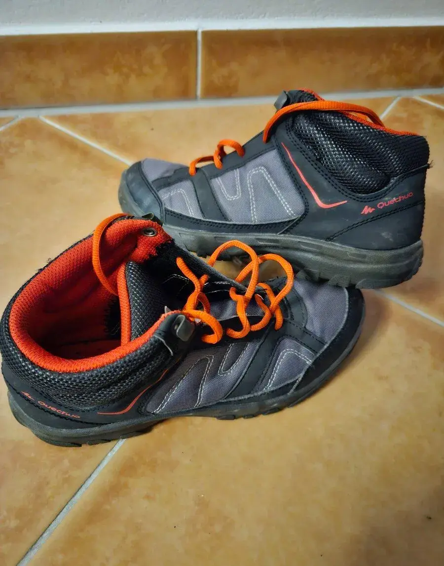 Kotnikove boty zn.Decathlon