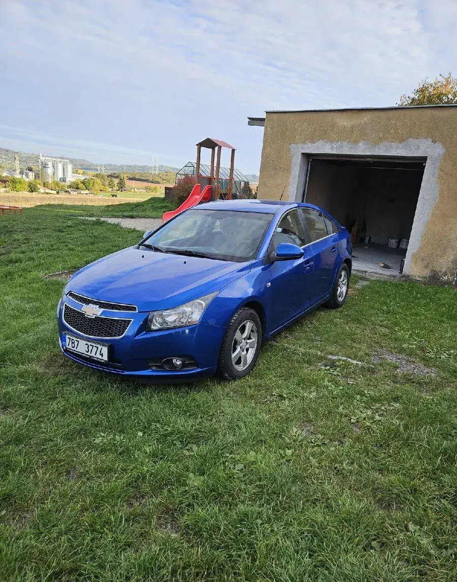 Chevrolet cruze – 2010, 178 500 km