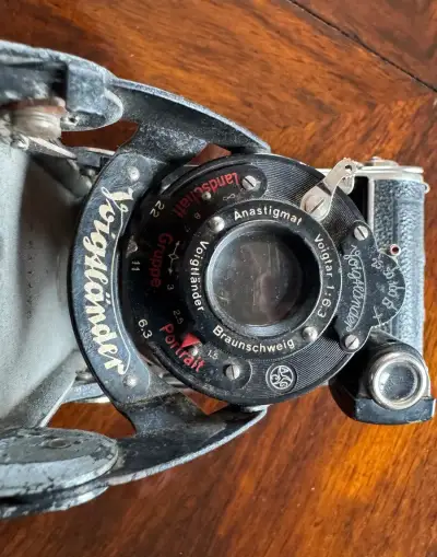 Starožitný skládací fotoaparát Voigtländer