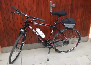 ROCK MACHINE CROSSRIDE 300 L/20" + DOPLŇKY