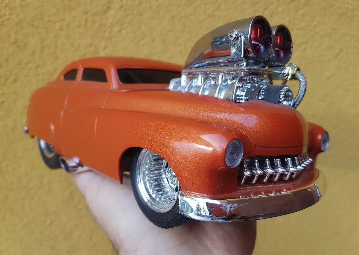 model 1:18 Ford od Muscle Machines