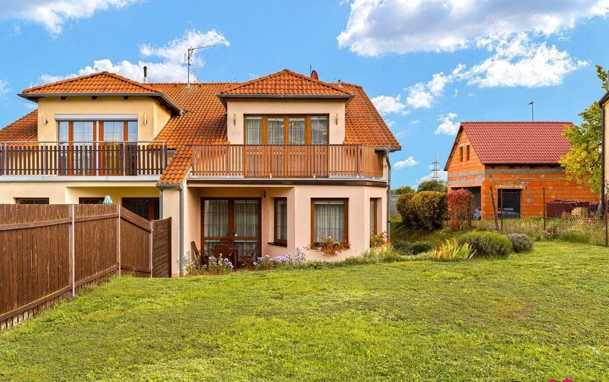Prodej, rodinný dům 187m², Broumarská, Praha - Kyje