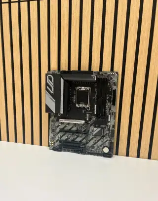 GIGABYTE Z890 UD WIFI6E /Socket 1851/Funkční/Záruka