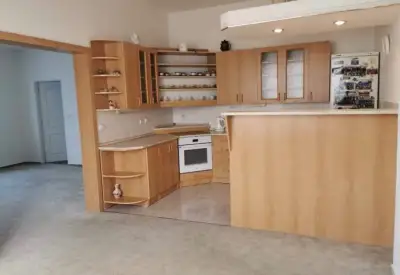 Pronájem spodního patra rodinného domu