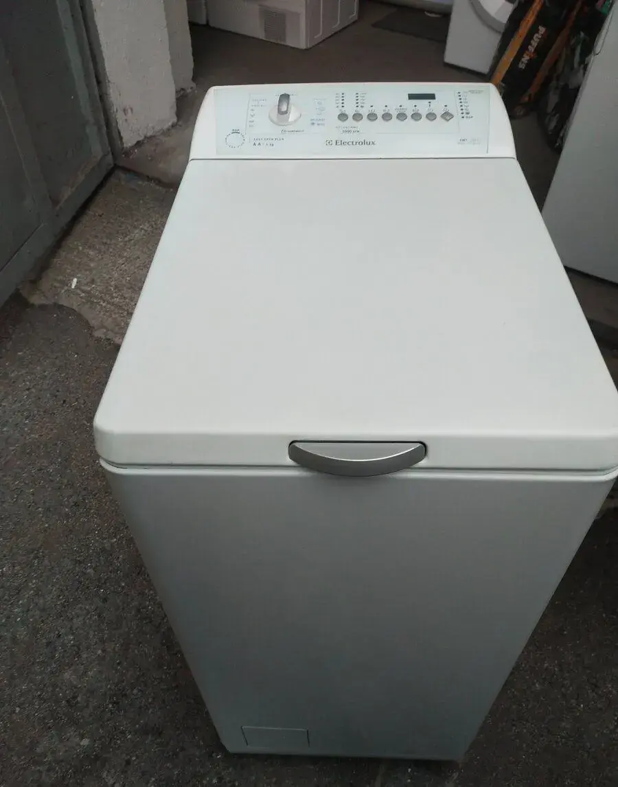 Plně funkční dig.pračku zn.ELECTROLUX--5kg---DOVEZU--
