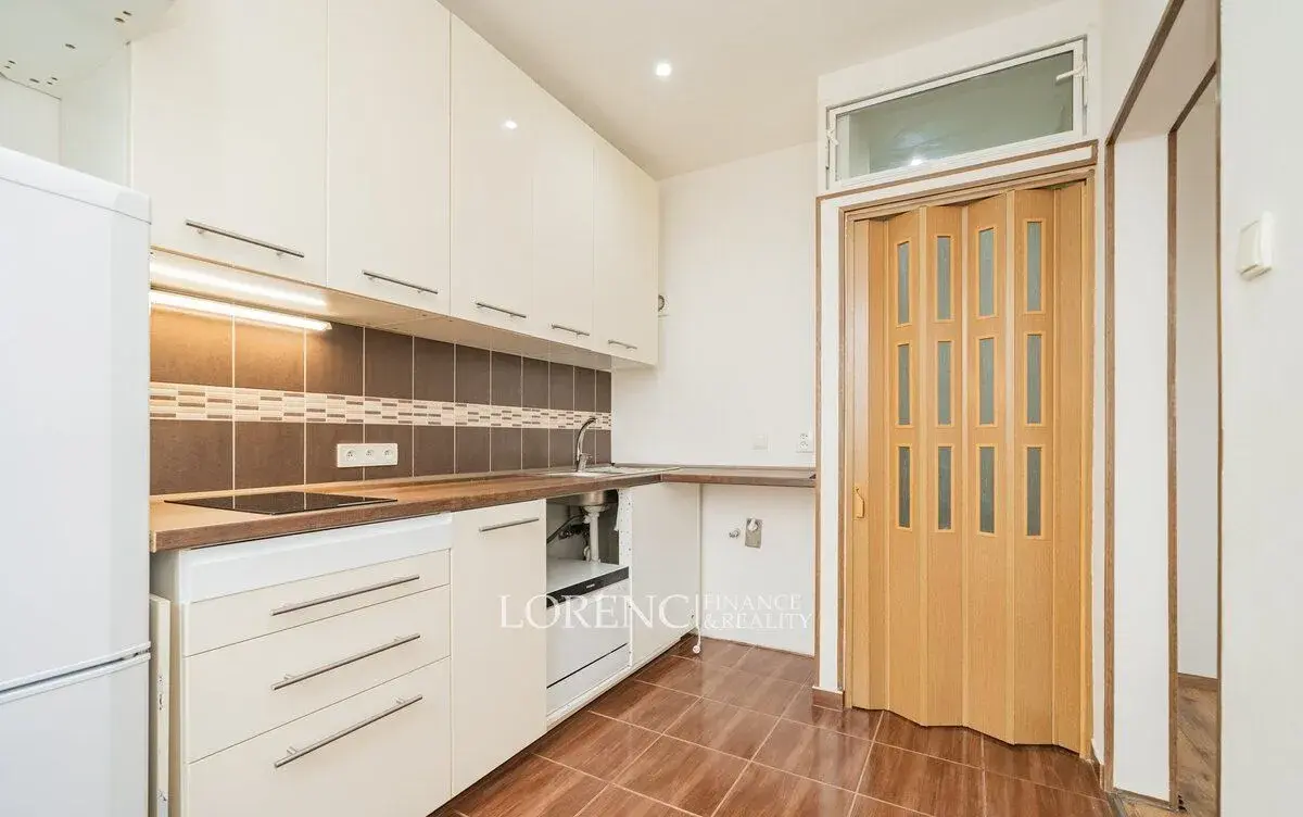 Pronájem bytu 2+1 41 m², Praha - Miškovice, ev.č. DL133N