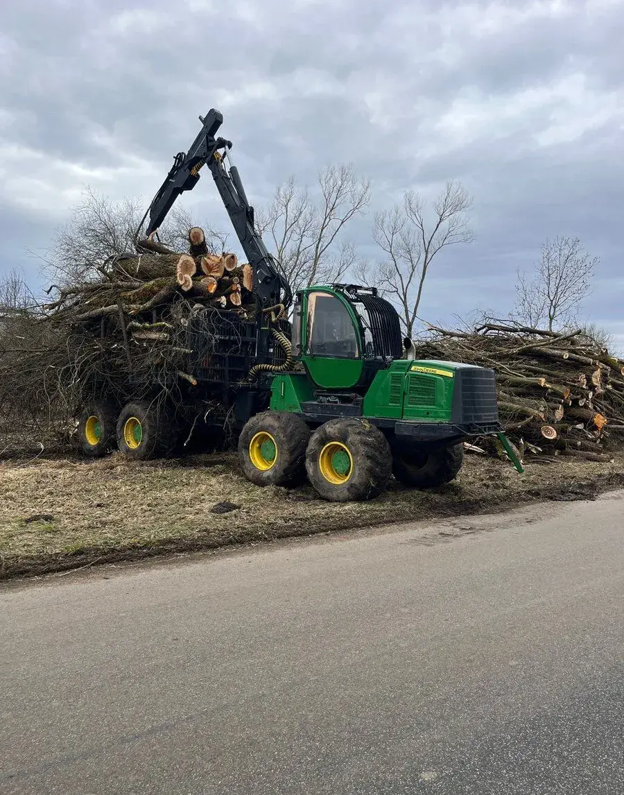 John Deere Harvestor vyvážecí souprava