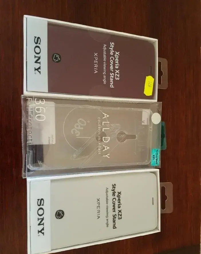 Pouzdro Roar SONY XPERIA XZ3 - originál