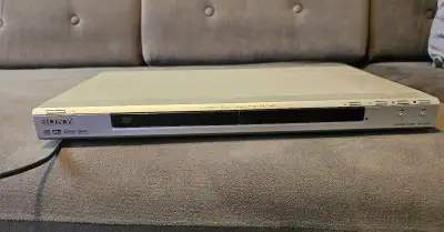 DVD přehrávač Sony