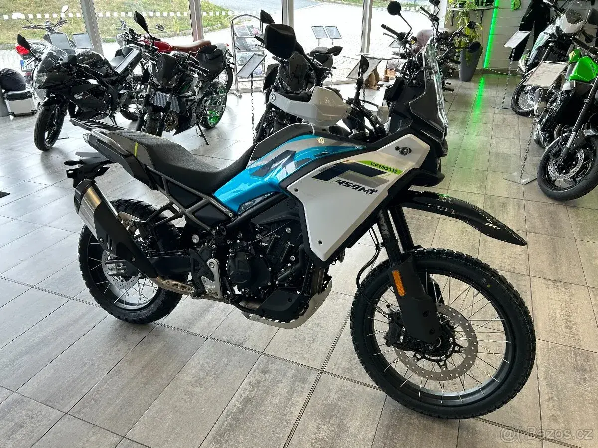 CFMOTO 450MT-R Zephyr Blue V2 2026