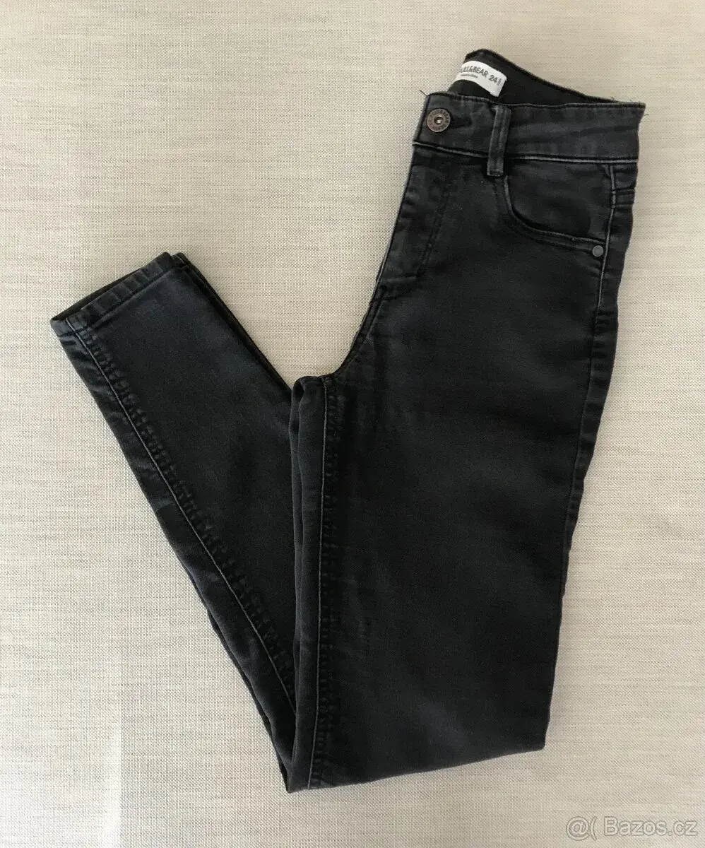 Džíny černé PULL&BEAR vel.34