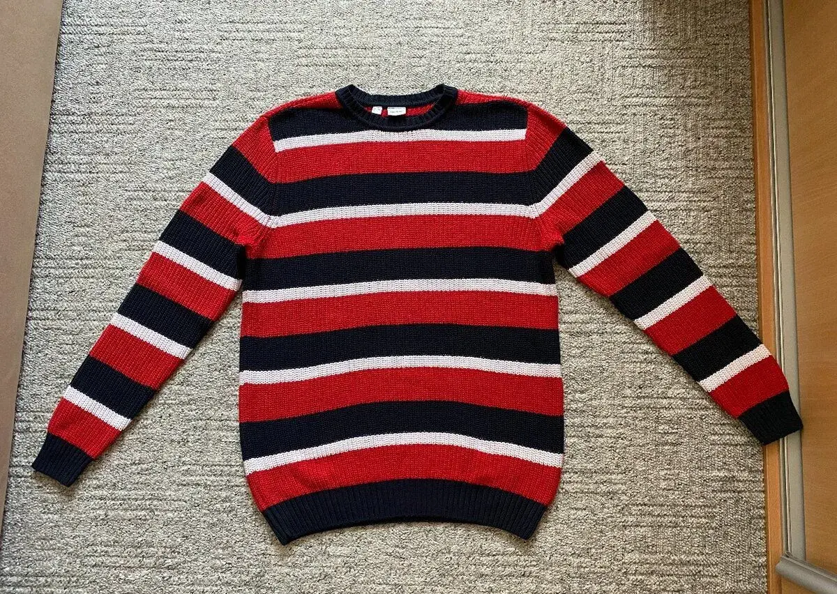 Nový unisex pruhovaný svetr John Baner - M (č. 48/50)