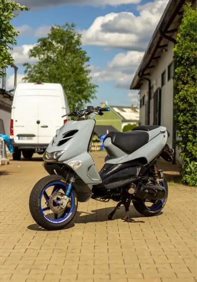 Aprilia sr 50 lc 1998 (70ccm)
