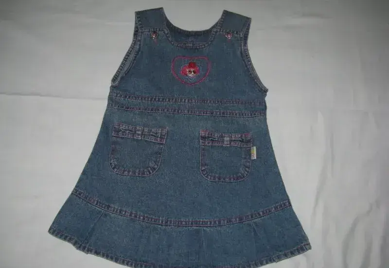 Riflové šatičky vel.104/110