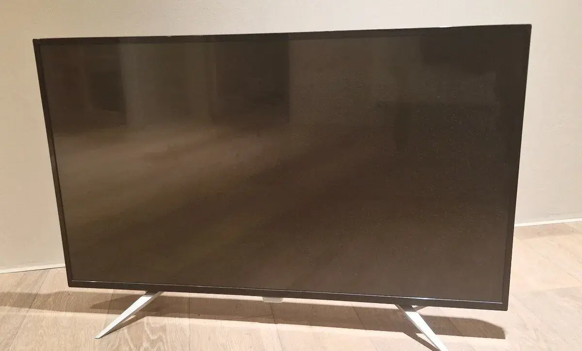 Velký 4k Monitor
