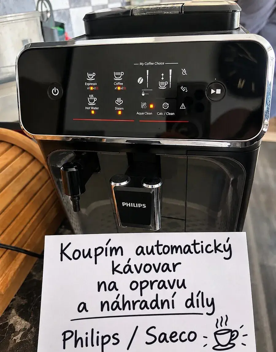 Automatický kávovar Philips na náhradní díly / opravu