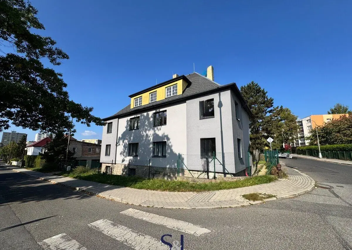 Pronájem bytu 2+kk 37 m², Liberec XIII-Nové Pavlovice