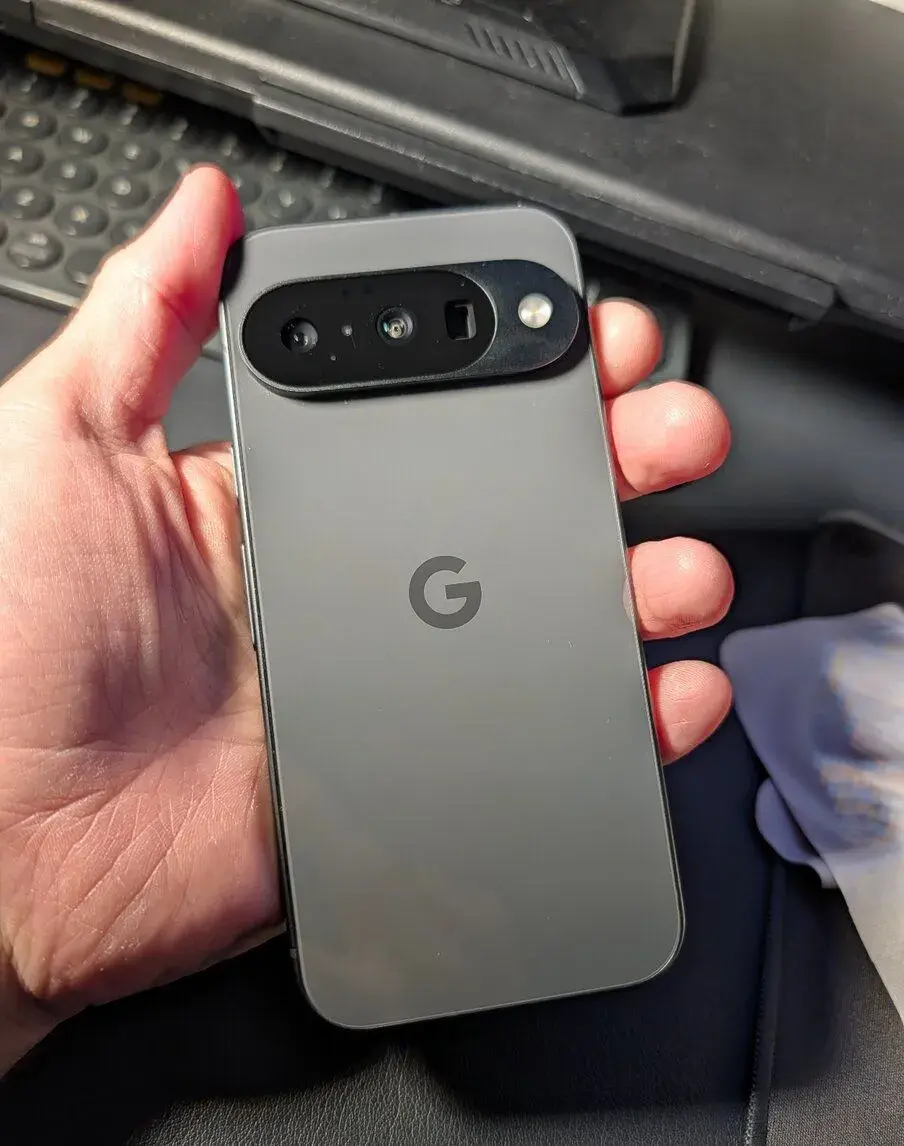 Google Pixel 10 128 GB v záruce