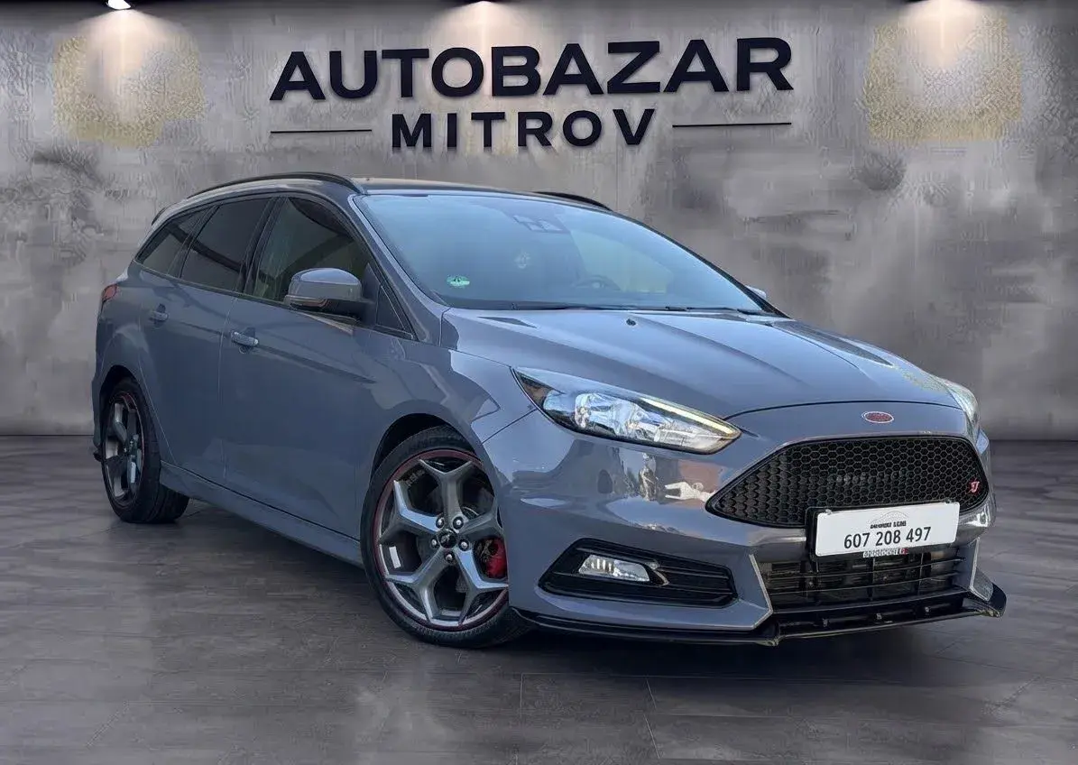 Ford Focus – 126 190 km