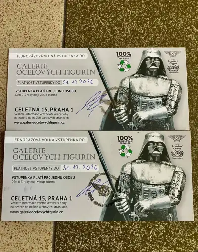 Galerie ocelových figurin