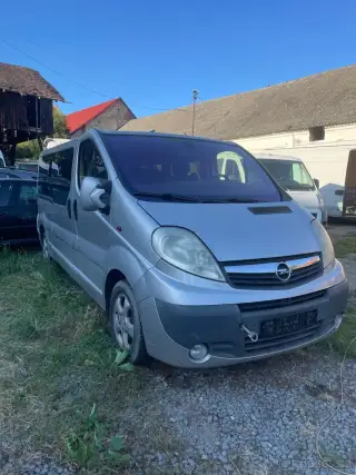 Opel vivaro