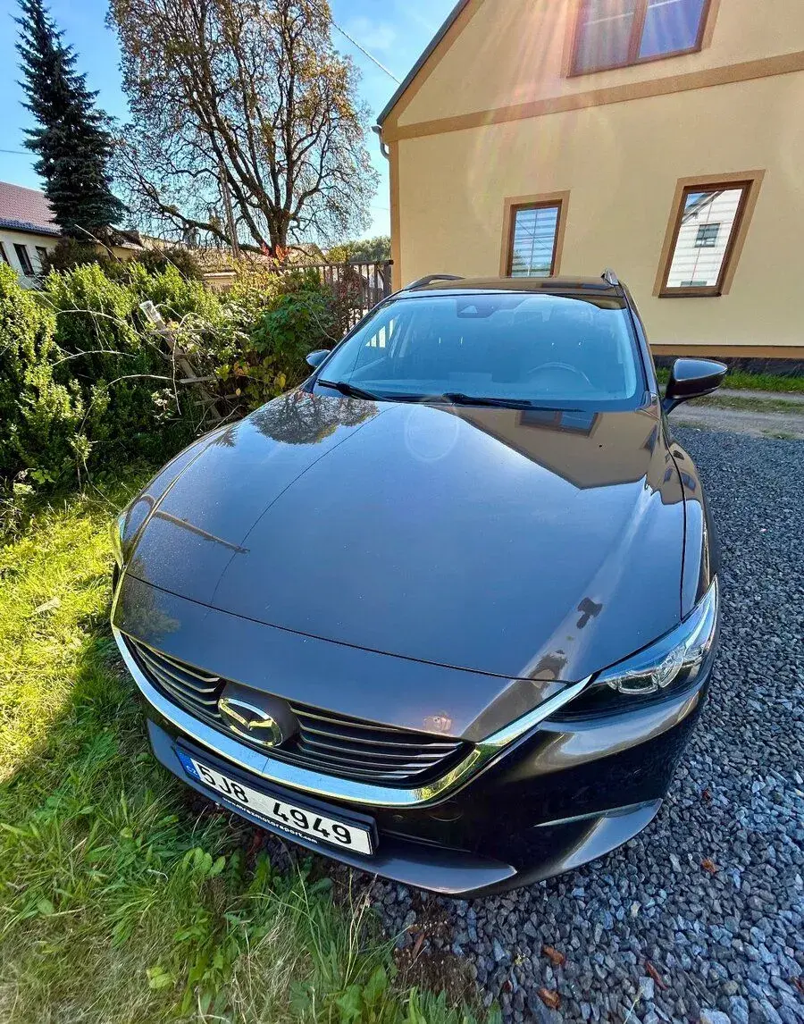 Mazda – 2023, 121 400 km