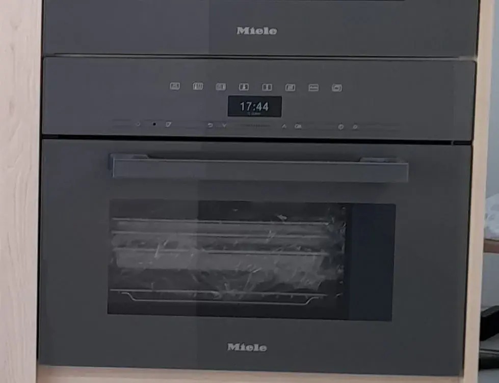 Parní trouba Miele
