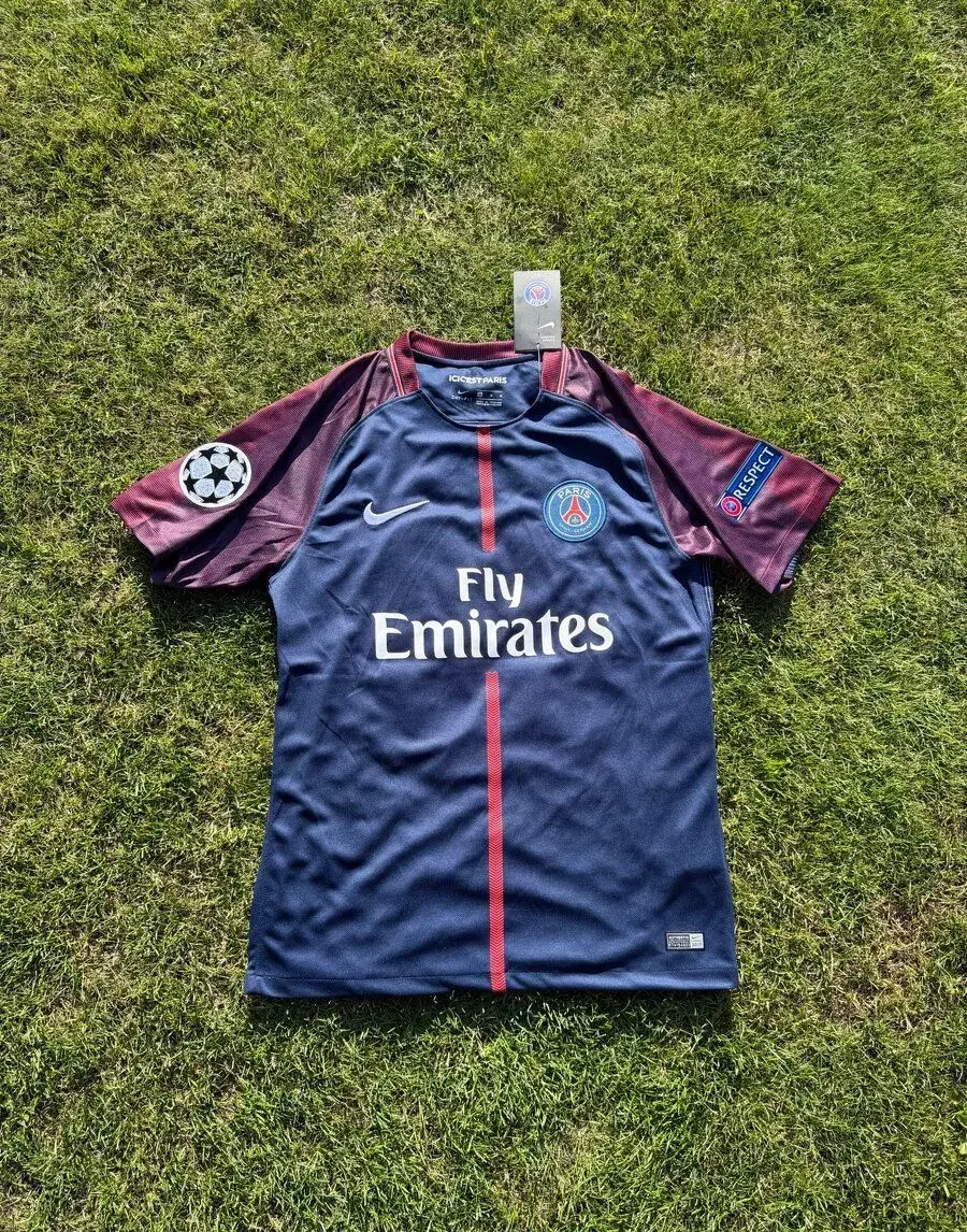 Dres Neymar - Paris Saint-Germain 2017/18