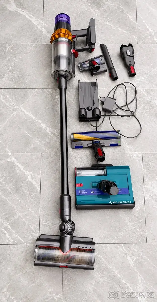 Vysavač Dyson V15s Detect Submarine