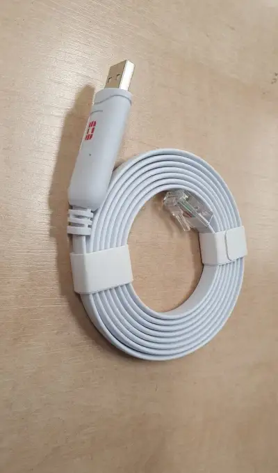 KONZOLOVÝ KABEL pro síťová zařízení Fortinet