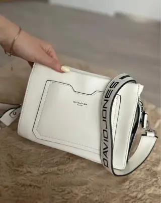 Kabelka David Jones crossbody