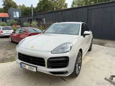 Porsche Cayenne – 221 000 km