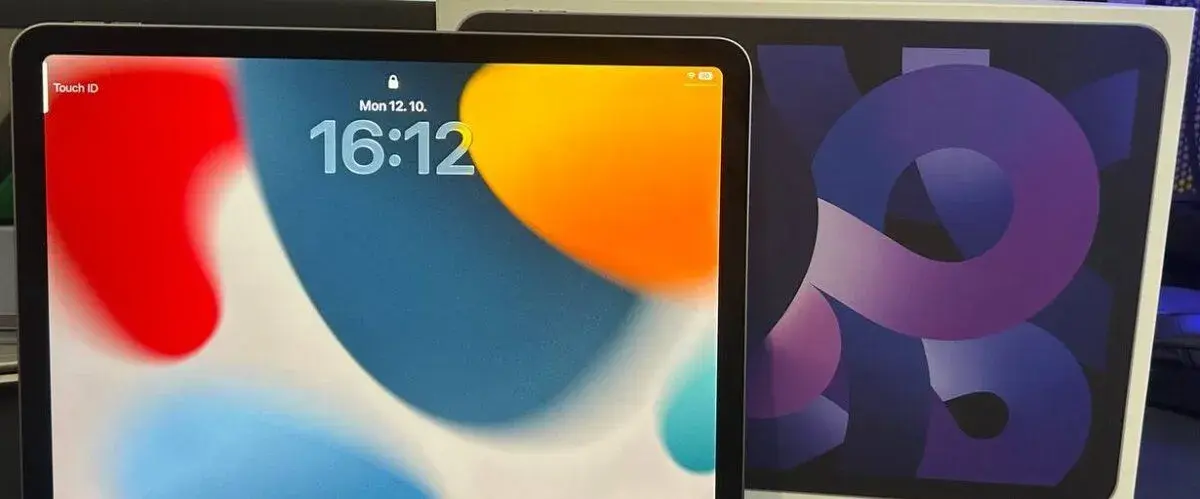 Apple iPad Air 5 M1 64GB Wi-Fi Purple + krabice