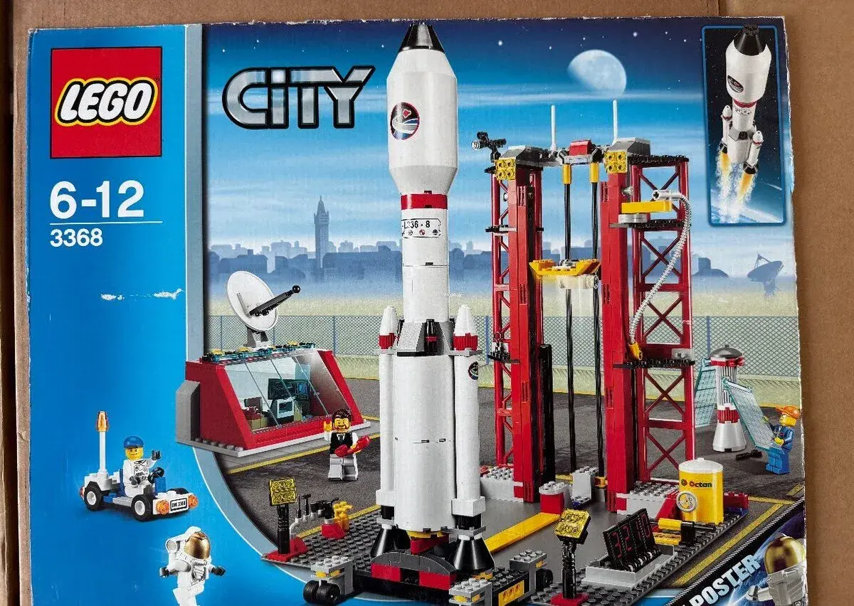 LEGO City 3368 Vesmírné středisko s raketou, kompletní