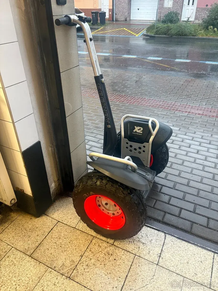 SEGWAY X2 plně funkční 24900 KČ